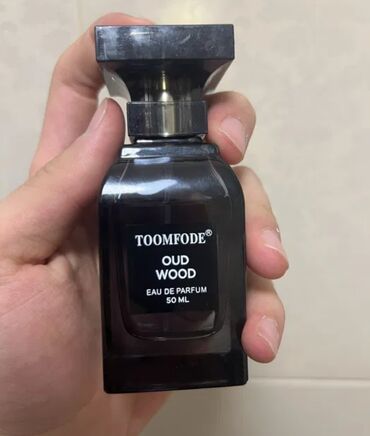 sederek kisi kurtkalari: Tom Ford Oud Wood Dubay versiya Bire bir qoxusu var 50ml qaliciliqi