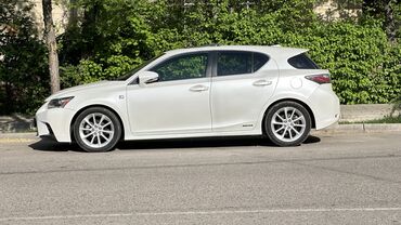 Lexus: Lexus CT: 2011 г., 1.8 л, Автомат, Бензин, Хэтчбэк — 4