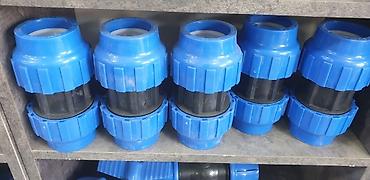 Муфты для соединения труб: Компрессионные фитинги TEBO technics для ПНД труб. В ассортименте — 22