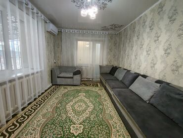 кв киркомстром: 2 комнаты, 70 м², Индивидуалка, 1 этаж, Косметический ремонт