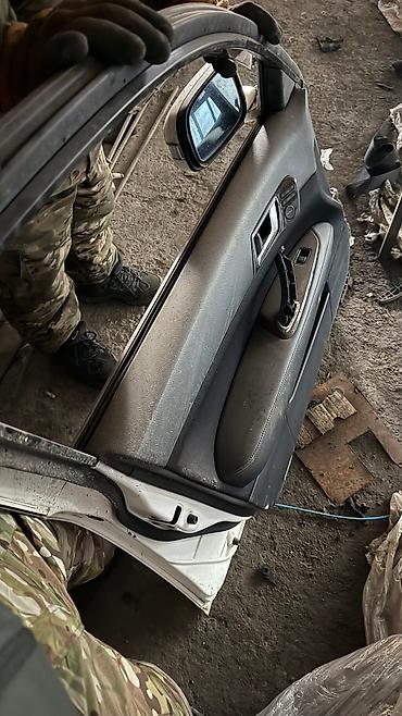 Двери и комплектующие: Дверь Комплект Toyota, Б/у, Оригинал — 18