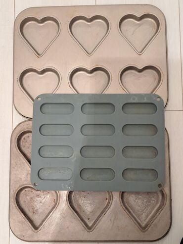 встроенная кухонная мебель для маленькой кухни: Продаются формочки для выпекания печенья в форме сердца и палочек