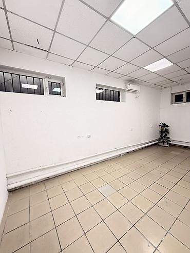 Аренда помещений свободного назначения: Сдается офис 25м2 1 этаж 1 линия. Вход с Улицы. Доступ 24/7 - Входные — 6