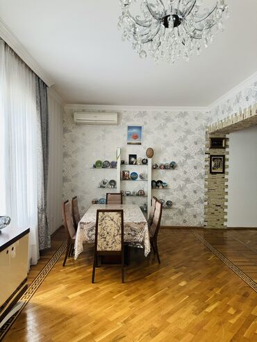 Günlük kirayə evlər: 250 kv. m, 7 otaqlı, Kanalizasiya, Qaz, Su — 17