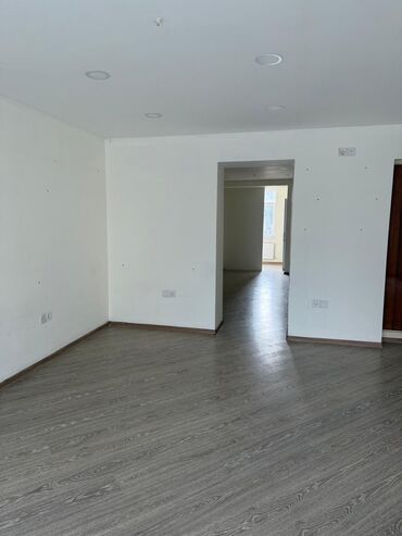 Digər kommersiya daşınmaz əmlakı: İcarəyə obyekt – küçəyə çıxışı olan 1-ci mərtəbə 51 kv duz yolun -da lalafo.az — 4 Digər kommersiya daşınmaz əmlakı: İcarəyə obyekt – küçəyə çıxışı olan 1-ci mərtəbə 51 kv duz yolun — 4