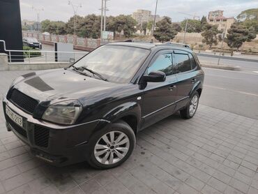 Yağlar və avtokimyəvi maddələr: Satılır: Hyundai Tucson Model: Hyundai Tucson İl: 2006 Mühərrik: 2.0