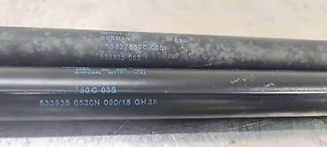 pumpa dize: AMORTIZERI ZADNJE HAUBE ZA VOLKSWAGEN GOLF 7 - 5G6827550C03S | — 2