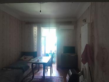 Mənzillər: Bakı, Əhmədli, 2 otaqlı, Köhnə tikili, m. Həzi Aslanov, 46 kv. m — 2