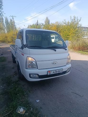 Портер свежепригнан Hyundai Porter II, бортовой грузовик белого