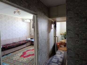 Долгосрочная аренда квартир: 1 комната, 35 м², 105 серия, 4 этаж, Старый ремонт