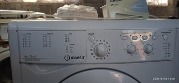 продаю радиатор: Кир жуучу машина Indesit, Колдонулган, 5 кг чейин