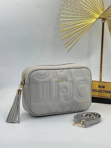 Torbe: Tasna 
23x17cm
pk — 8