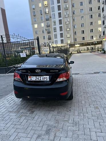 Продажа авто: Hyundai Solaris: 2013 г., 1.6 л, Механика, Бензин, Седан — 3
