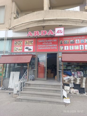 Mağazalar: 🏢 İCARƏYƏ VERİLİR – Hazır obyekt! 📍 Ünvan: Saray qəsəbəsi, Saray MTK — 12