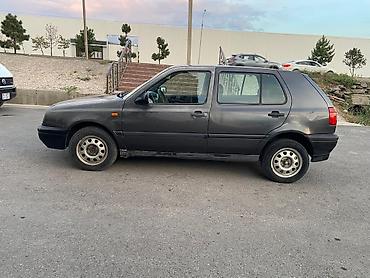 wolk: Volkswagen Golf: 1995 г., 1.6 л, Механика, Бензин, Хэтчбэк — 4