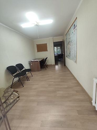 Продажа офисов 48 м², С ремонтом, Многоэтажное здание, 1 этаж