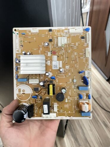 Ремонт холодильников, морозильников: Ремонт холодильников 🚨 Срочный ремонт холодильников в Бишкеке! 🚨 — 10