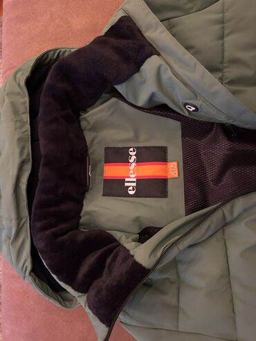 Ski jakne: Ženska zimska/ski jakna Ellesse – zelena sa crnim detaljima. - Topla — 3