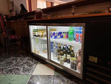Другое холодильное оборудование: Барный холодильник, барный инвентарь, стол холодильник, стол — 3