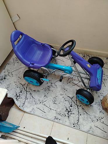hot wheels ferrari: Uşaq pedallı qart (go-kart) - Rəng: bənövşəyi və mavi - Sükanla idarə — 1