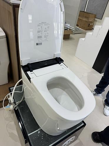 visoke wc solje: Pametna WC šolja MODEL 833 Pametna WC šolja 833 – premium udobnost i — 2