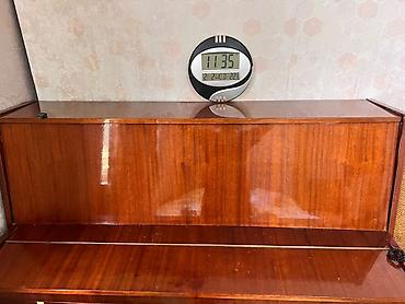 roland g 600: Satılır akustik pianino, upright tipli model. Korpus qəhvəyi, parlaq — 5