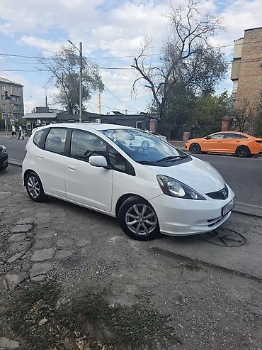 фит токмок: Honda Fit: 2013 г., 1.5 л, Вариатор, Бензин, Хэтчбэк — 4