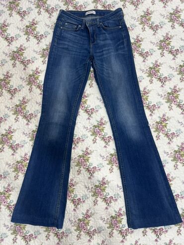 qadınlar üçün qısa cinslər: Cinslər, Zara, XS (EU 34), rəng - Göy