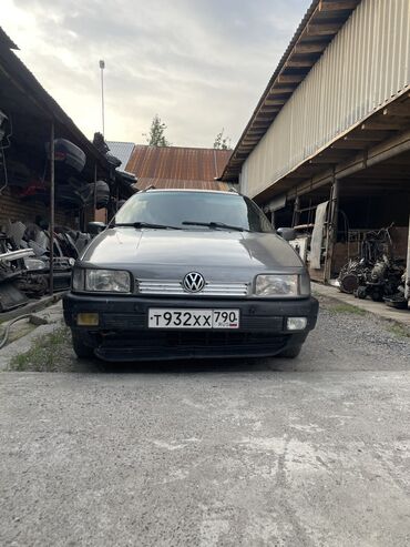 honda авто: Volkswagen Passat: 1992 г., 1.9 л, Механика, Дизель, Универсал