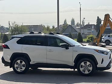 Toyota: Toyota RAV4: 2019 г., 2.5 л, Автомат, Гибрид, Кроссовер — 3