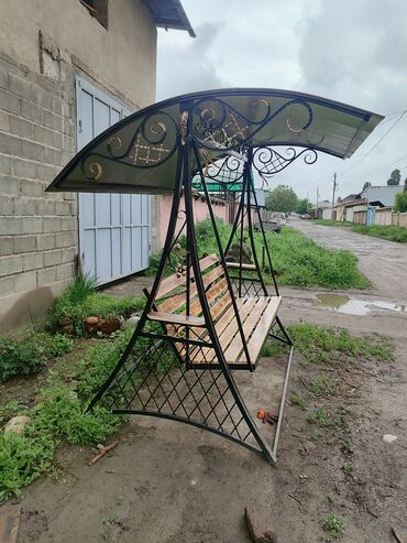 Садовые качели: Садовые качели Металл, Со спинкой, С крышей — 25