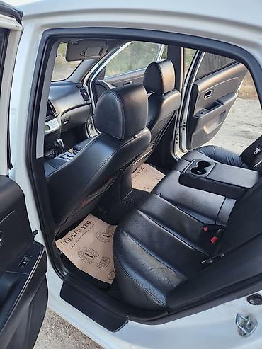 92: Hyundai Elantra: 2 l | 2009 il Sedan — 8