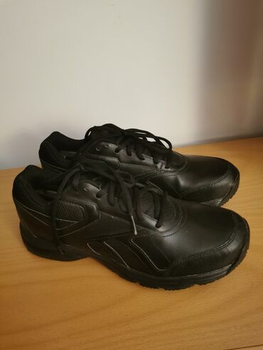 зальники сороконожки: Мужские кроссовки, 43, Reebok, Б/у, цвет - Черный, Самовывоз