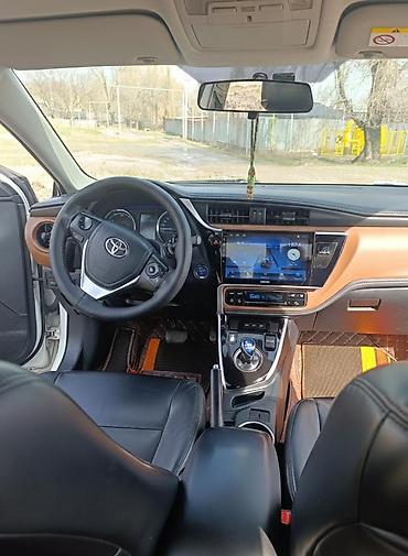 из дубая: Toyota Levin: 2019 г., 1.8 л, Вариатор, Гибрид, Седан — 5