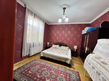 Həyət evləri və villaların satışı: Binəqədi qəs. 3 otaqlı, 130 kv. m — 10