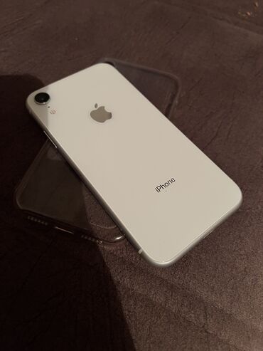 Apple iPhone: IPhone Xr, Скидка 10%, Новый, 128 ГБ, White Titanium, Зарядное устройство, Защитное стекло, Чехол, 88 %