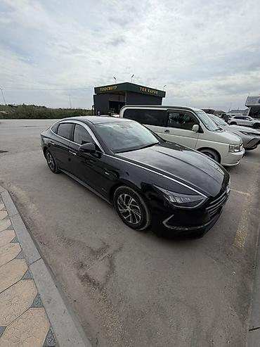 Продажа авто: Hyundai Sonata: 2020 г., 2 л, Автомат, Гибрид, Седан — 3