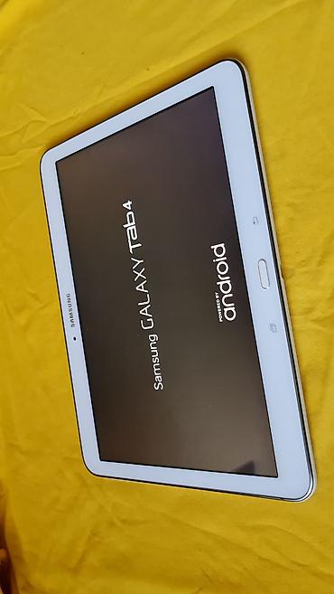 Samsung: Samsung Galaxy Tab 4 – 10.1 inča, belo kućište. - Ekran: 10.1" TFT — 4