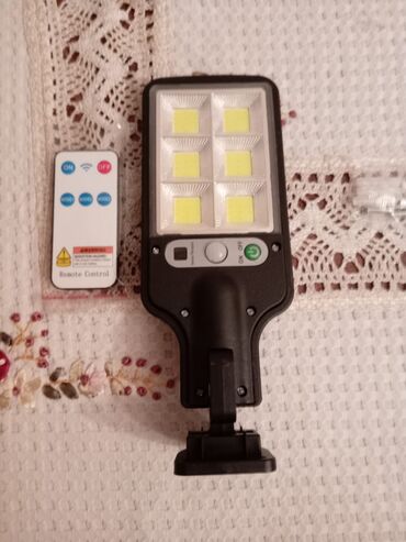 saat sensor: Bağ işıqı Divara quraşdırılmış