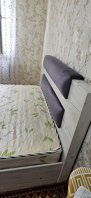 Мебель: Двуспальная кровать, Б/у, С матрасом, длина - 200 см — 9