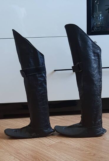 Uşaqlar üçün digər geyimlər: Milli rəqs ilə məşqul olan uşaq üçün sapojki. Ölcü 21 sm. Təmiz — 2