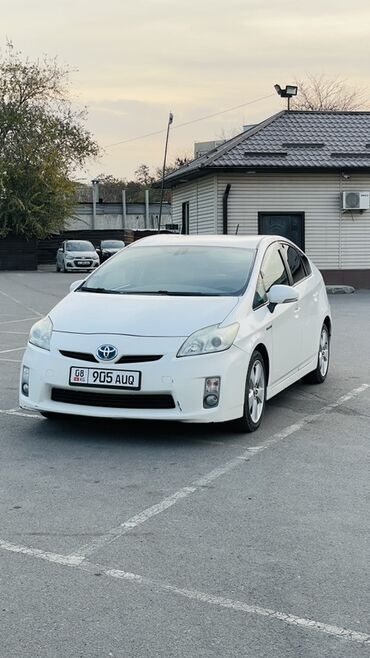 чехол на приус: Toyota Prius: 2011 г., Гибрид, Хетчбек