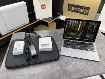 чехлы для ноутбуков женские: Ноутбук, Apple, 16 ГБ ОЭТ, Apple M1, 13.3 ", Колдонулган, Жумуш, окуу үчүн, эс тутум NVMe SSD