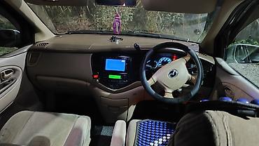 сиденья хонда одиссей: Mazda MPV: 2000 г., 2 л, Автомат, Минивэн — 7
