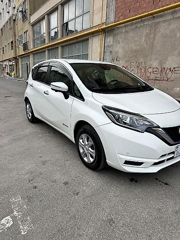 Nissan: Nissan Note: 1.2 l | Sedan — 9