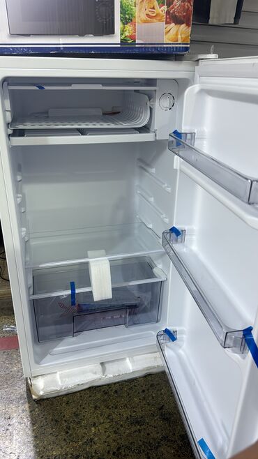 Холодильники: Холодильник Avest, Новый, Однокамерный, De frost (капельный), 55 * 85 * 55 — 4