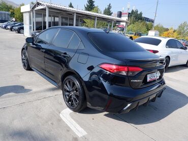 Toyota: Toyota Corolla: 1.8 l | 2023 il Sedan — 2