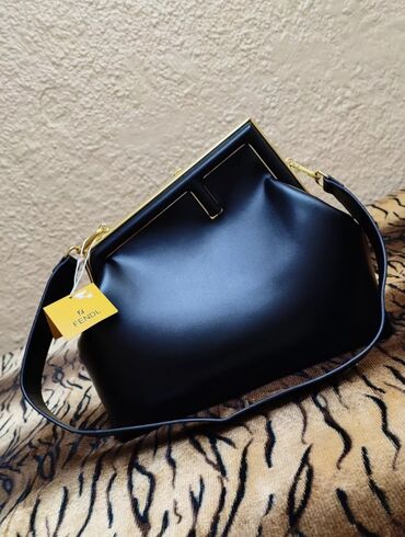 женский кошелек клатч: Очень шикарная модная Тренд сумка клатч Европа . качественная