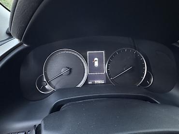 Lexus: Lexus RX: 2021 г., 3.5 л, Автомат, Бензин, Кроссовер — 10