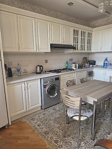 Сниму квартиру: 3 комнаты, 140 м² — 10
